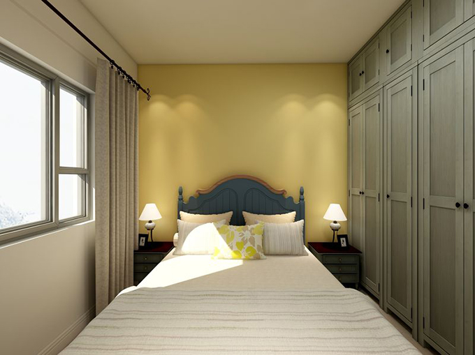 米黄色墙面配搭白色天花板点缀空间舒适，简捷窗户配置简约窗帘体现空间简约特色，白色双开门柜与蓝色床点亮空间素色。